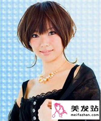 女性职场发型图片技巧 营造时尚知性美