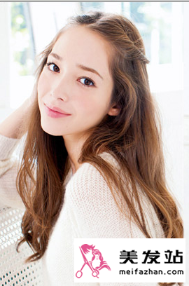 长发怎么扎好看 职场扎发发型营造女性魅力