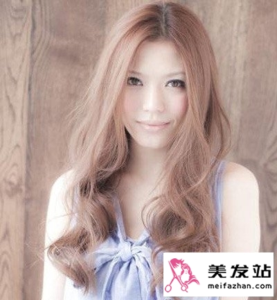 时尚吸睛韩式烫发发型 可爱气势谁能阻挡