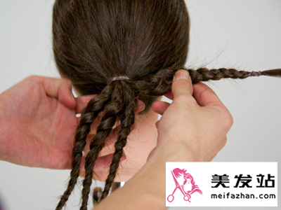 清爽干练的日系发型设计 教你如何制作出一款美丽发型