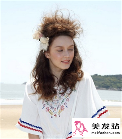 各类风格卷发发型 让你轻松驾驭不同场合