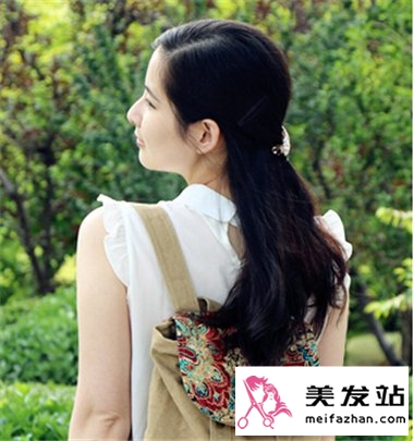 长发怎么扎才好看 适合长发女生的半扎披肩发型