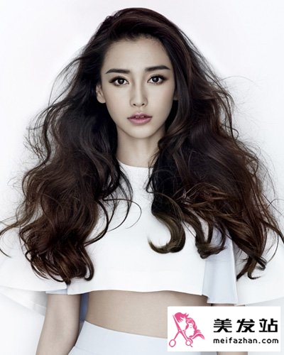 杨颖时尚长发发型图片 甜美百变造型变女神