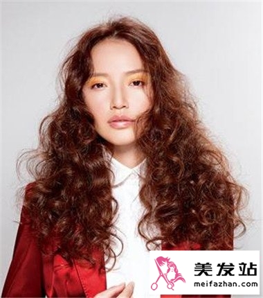 女生时尚染发发型设计 棕色系尽显时尚光彩