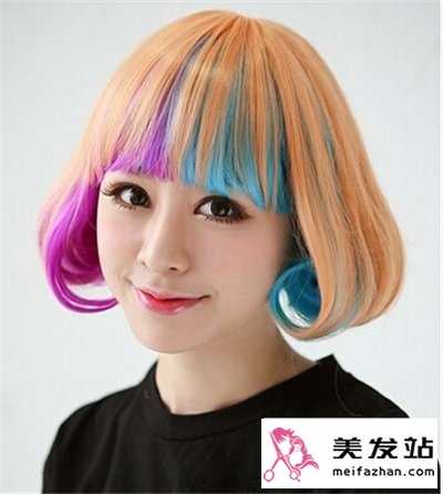 缤纷色彩缔造甜美气质