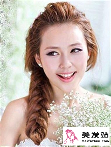 长发女生最美编发 编出你的精彩人生