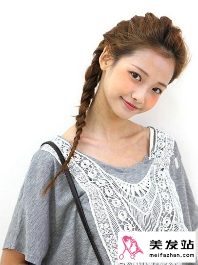 长发女生最美编发 编出你的精彩人生