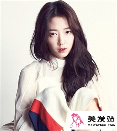 时尚女神必备发型  清新百搭彰显个性范儿