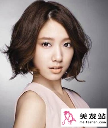 最新短发女生设计 专为潮女打造时尚短发