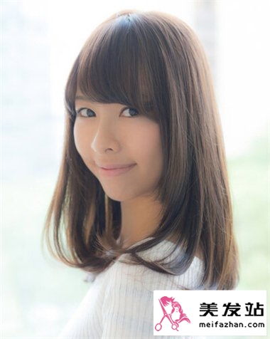 2015中长发女生流行梨花头发型 百搭梨花头打造最时尚的你