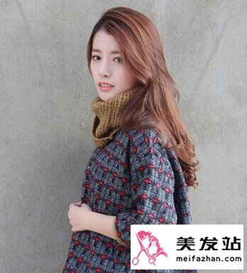 最新必备女生卷发发型  媲美明星展现完美魅力