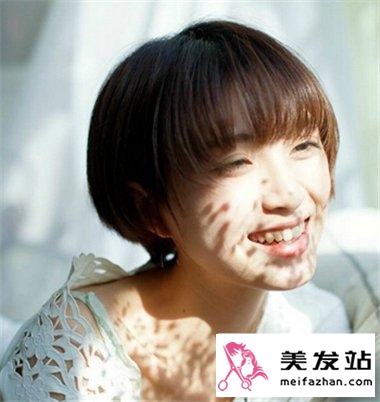 2015女生流行短发发型 干练短发给你不一样的美