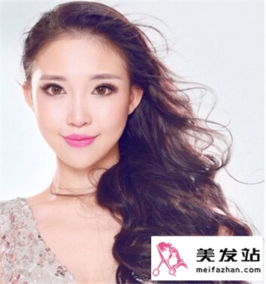 发型设计与脸型搭配 不同脸型女生发型盘点