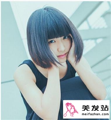 吸睛短发波波头 塑造甜美可爱风