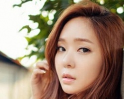长发女生甜美发型 打造长发美娇妞