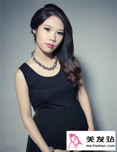 简单大方孕妇造型 打造最美迷人准妈妈