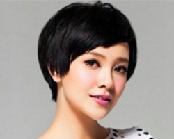 年末气质短发女生 学做明星气质造型