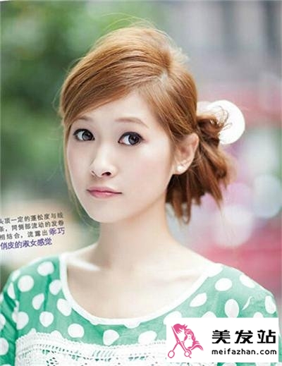流行日系发型打理 束发盘发都一样显气质
