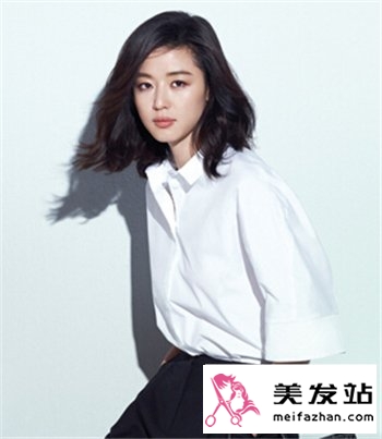 全智贤时尚齐肩短发发型 简单随性女人味十足