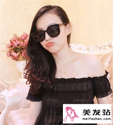 长发女生偏分刘海发型 塑造2015最甜美优雅女生
