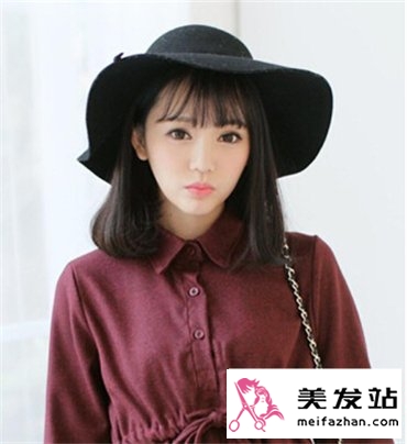 适合小脸女生是流行发型 打造精致完美小脸