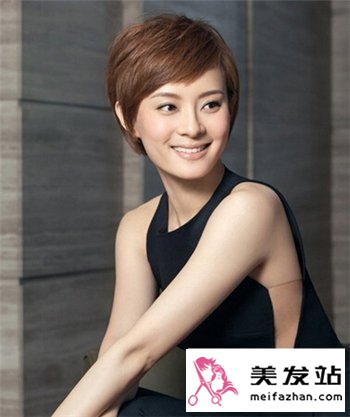 职场女士气质短发发型 凸显职场女性简单美