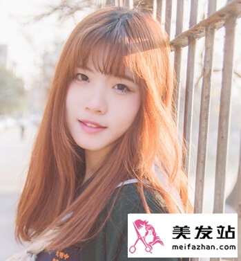 适合小脸女生发型 清纯甜美更动人