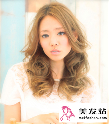女生偏分一九分刘海发型 自信知性气质完美打造