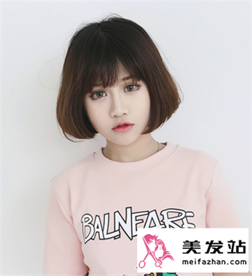 女生中长发短发内扣效果发型 时尚瘦脸气质魅力
