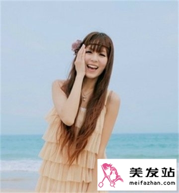清新可爱的女生长直发发型 打造女神的气质魅力