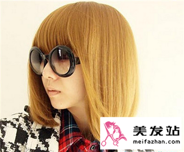 2015最新女生金黄色染发发型 抢眼时尚的名媛发型