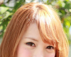 乖巧甜美棕色染发 靓丽彰显整个精彩人生