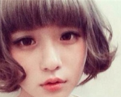 2015最新女生短发发型 可爱清新韩范