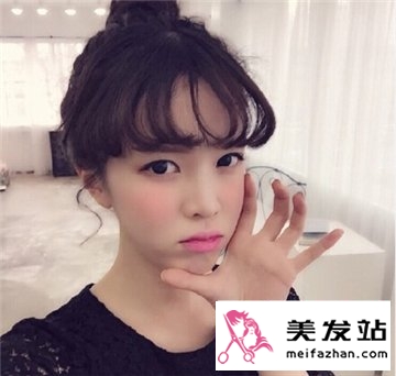 最新女生可爱空刘海儿 明媚暖人心