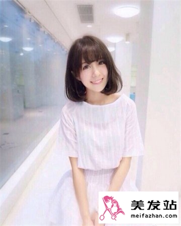 最新女生可爱空刘海儿 明媚暖人心