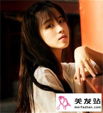适合长脸的MM们的靓丽发型 修颜瘦脸显气质