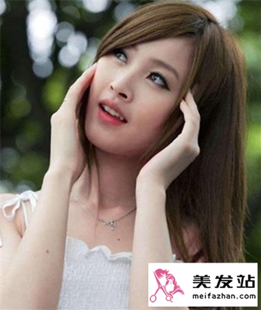 长脸女生时尚修颜发型 脸长也可通过发型轻松修颜