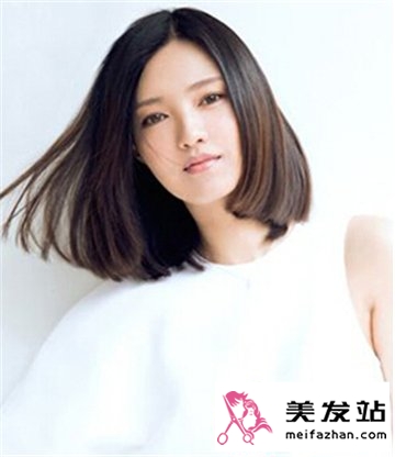 2015潮流清新直发发型 做绚丽可人的小妹子