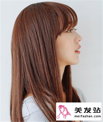 韩式气质女生直发发型 打造最时尚的新时代女性