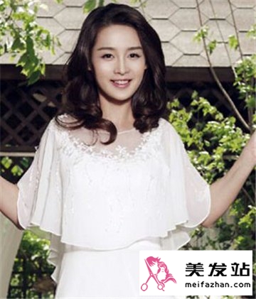 夏季女生约会必备发型合集 路人为你倾倒的发型