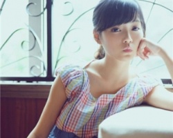 美女校花最钟爱的发型 让你欲罢不能的清纯气息