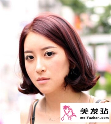热荐9款女生酒红色染发发型 浪漫气质的别致特征