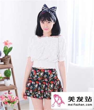 女生清纯甜美直发发型 萌系浪漫唯美气质
