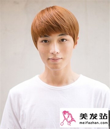 最新韩式男生魅力大增的发型 超具有气质的发型