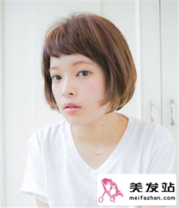 流行夏季清爽短发发型 魅力只增不减的发型设计