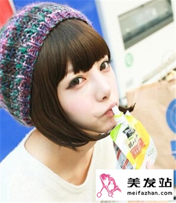 2015最新女生可爱短发发型 俏丽生姿魅惑无比