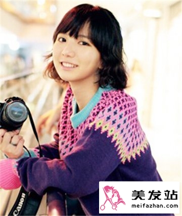 2015最新女生可爱短发发型 俏丽生姿魅惑无比