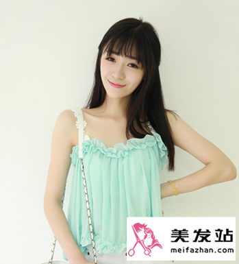 最热直发发型设计 甜美可人最养眼