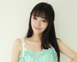 最热直发发型设计 甜美可人最养眼