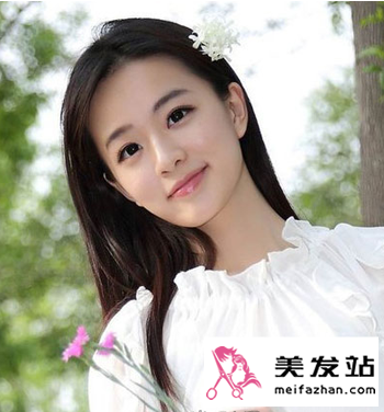 最新长直发发型设计 打造唯美清新范